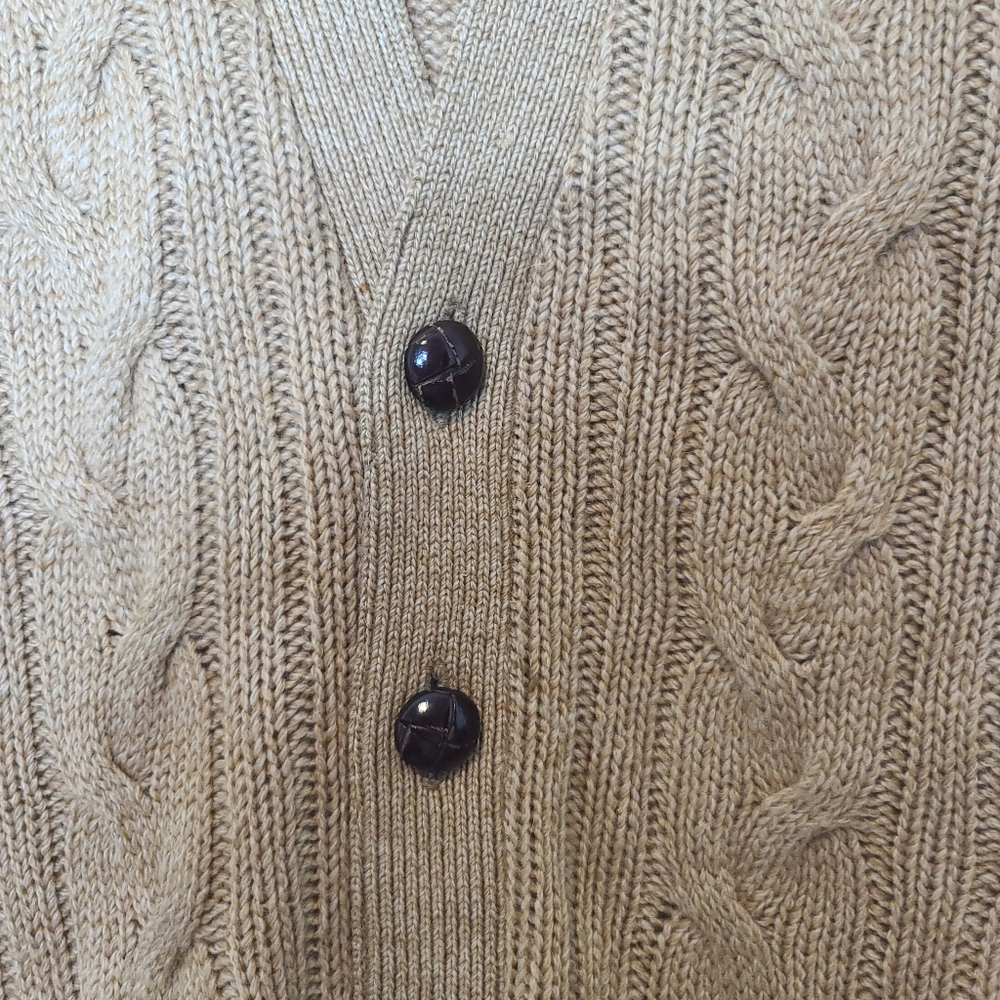 VINTAGE William Lockie of Hawick 100% Pure Camel Hair Cableknit Tan Sweater Vest - Picture 8 of 12